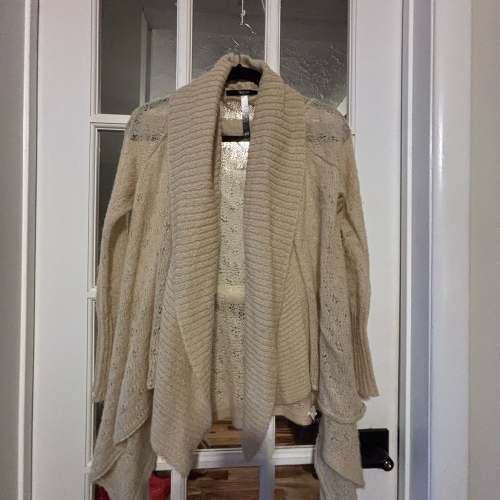 Kensie Women's Cream Sweater